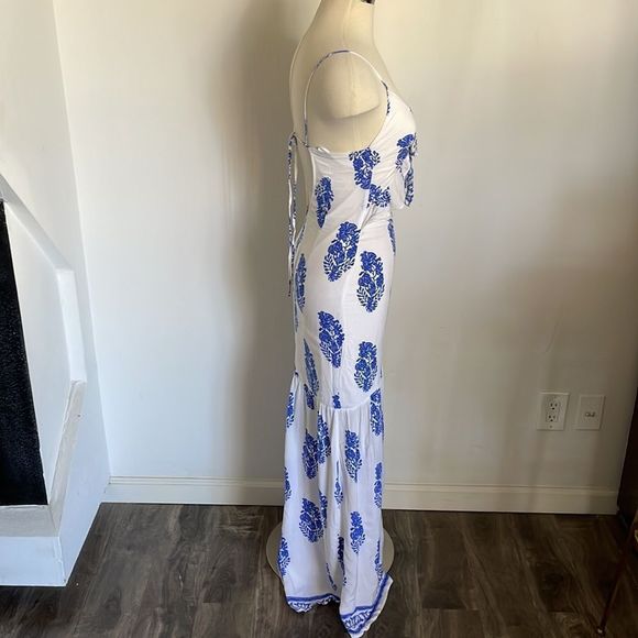 Sexy Summer Dress - Picture 4 of 10